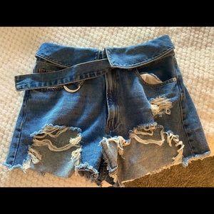 Forever 21 Jean ripped shorts